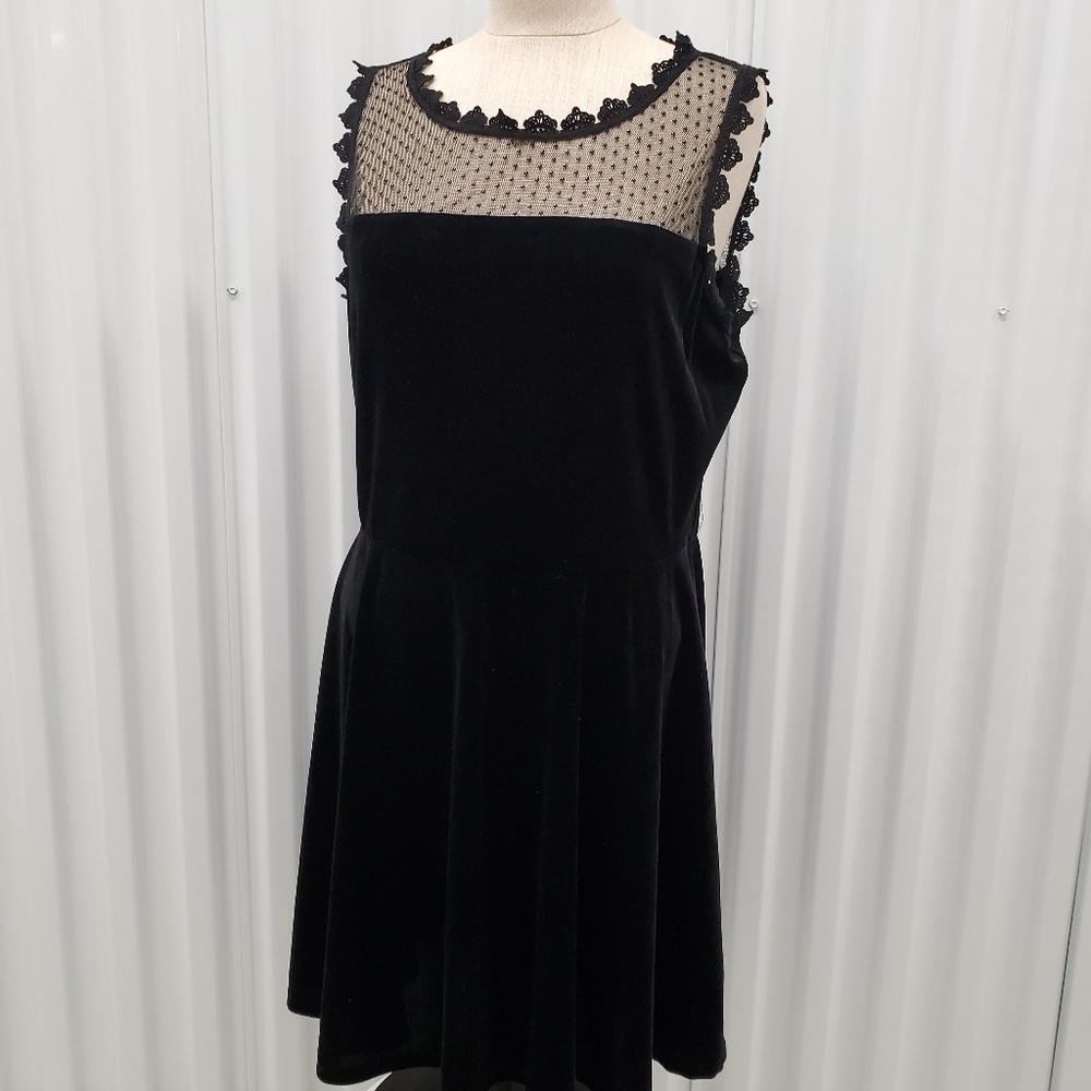 Black velvet dress